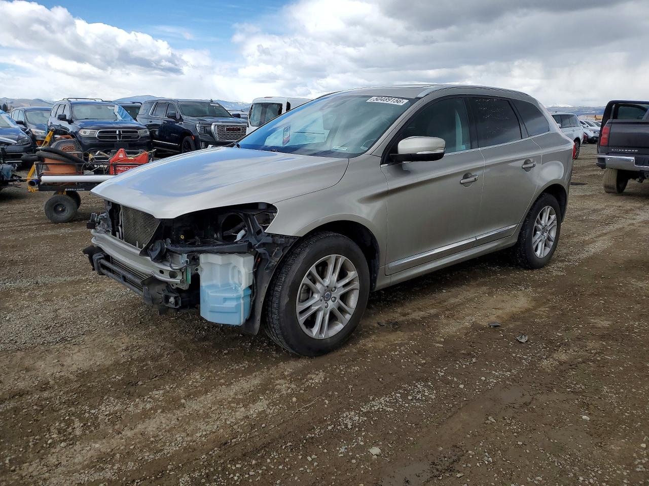 2015 VOLVO XC60