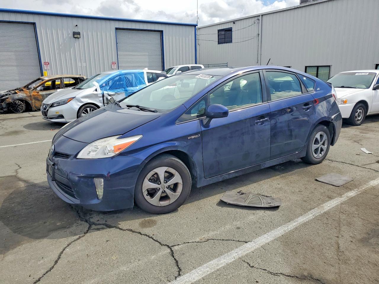 2014 TOYOTA PRIUS