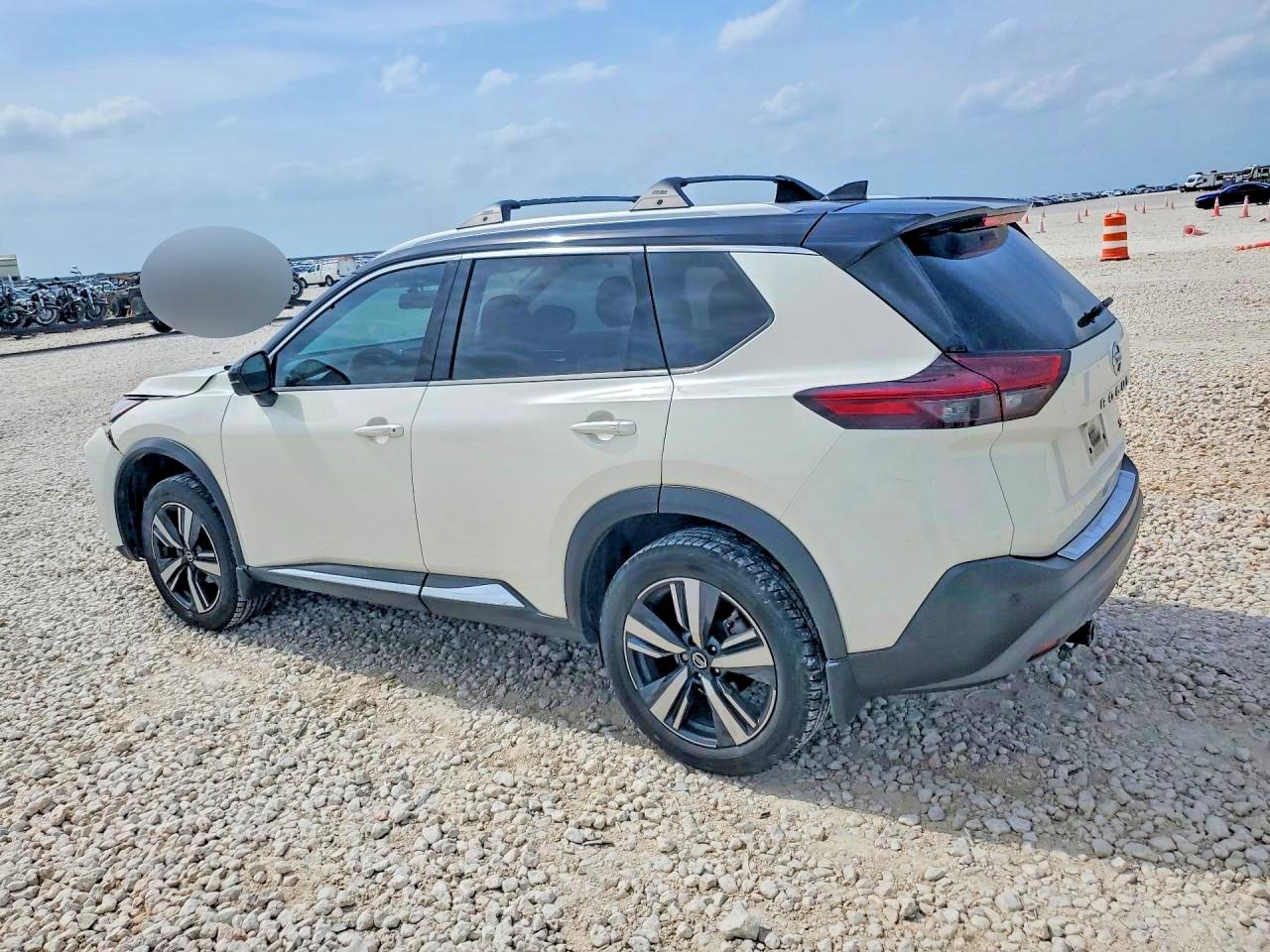 2021 NISSAN ROGUE SL photo 4