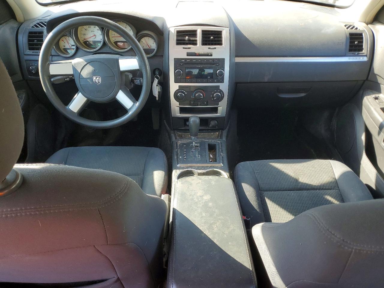 2010 DODGE CHARGER SXT photo 22