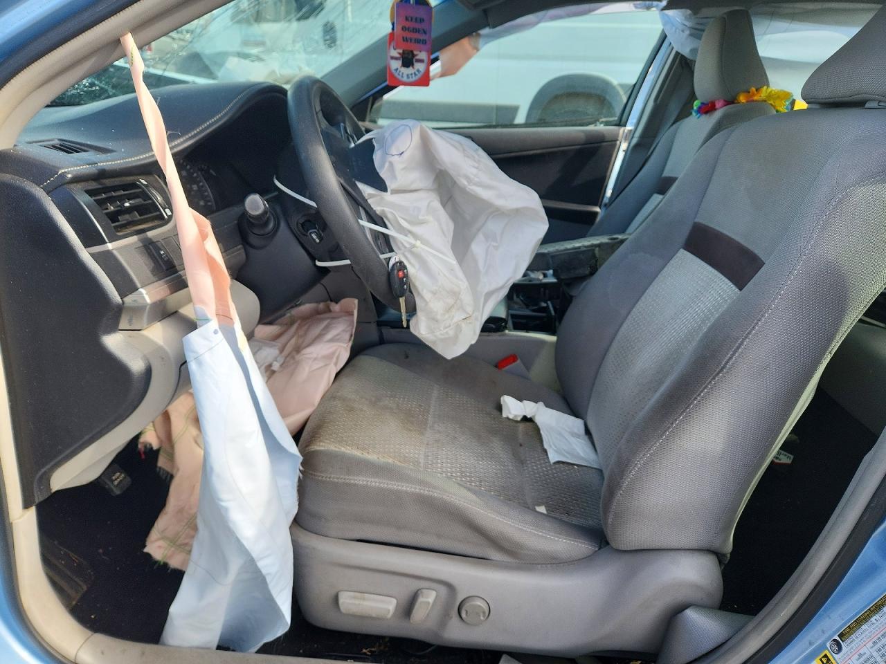 2012 TOYOTA CAMRY LE photo 7