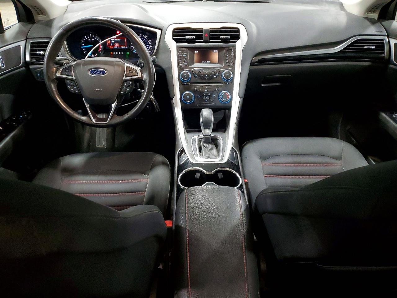 2015 FORD FUSION SE photo 8