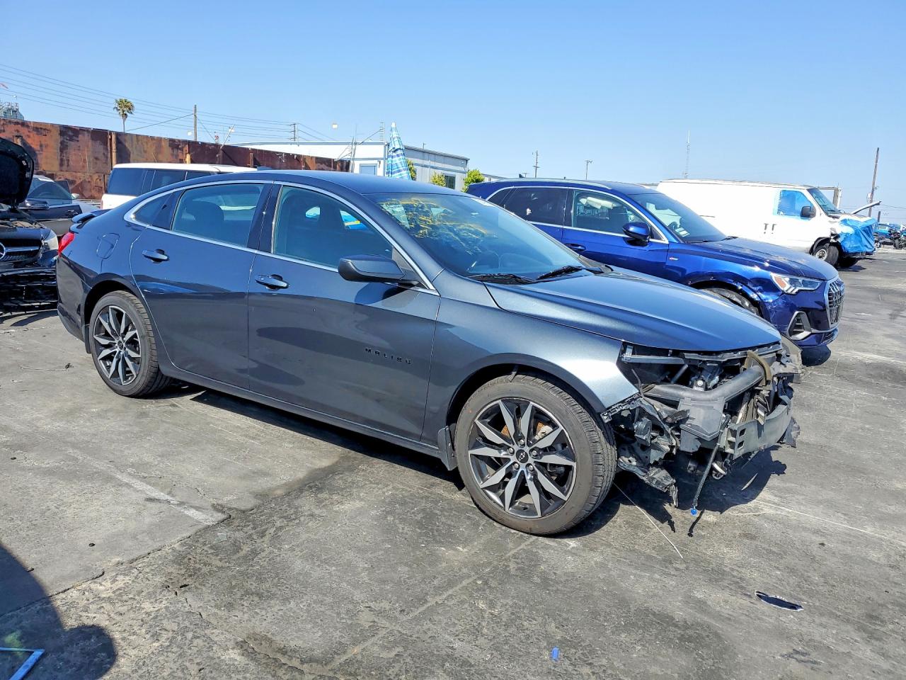 2021 CHEVROLET MALIBU RS photo 4