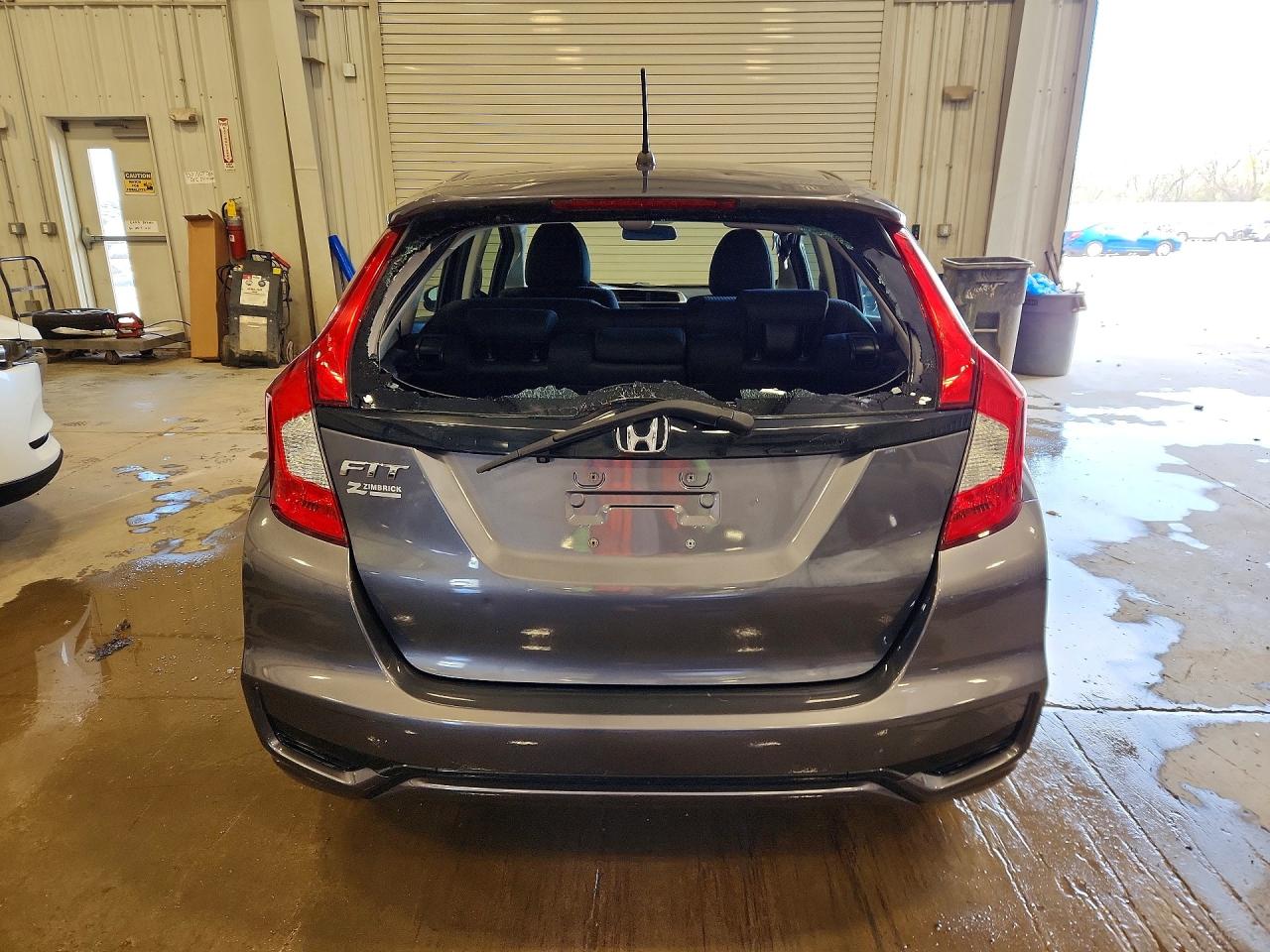 2019 HONDA FIT LX photo 16