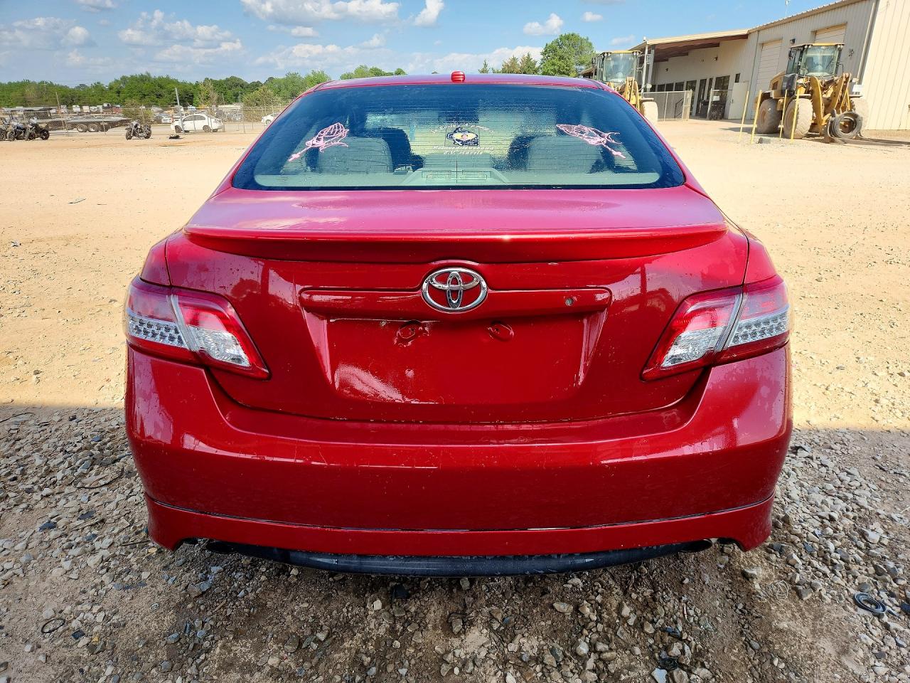 2011 TOYOTA CAMRY SE photo 6
