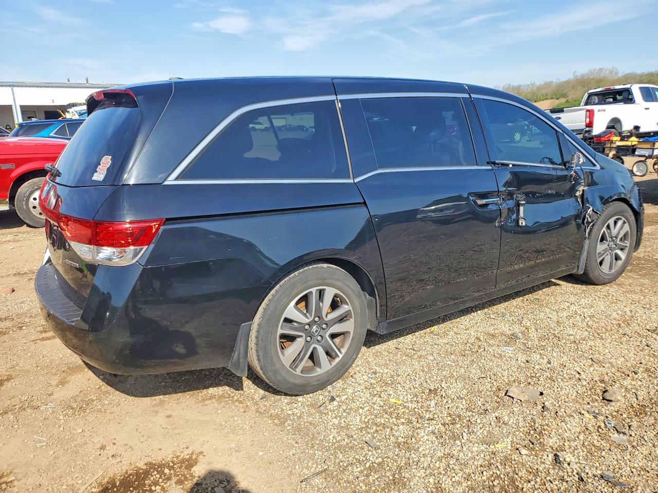 2016 HONDA ODYSSEY TOURING photo 7