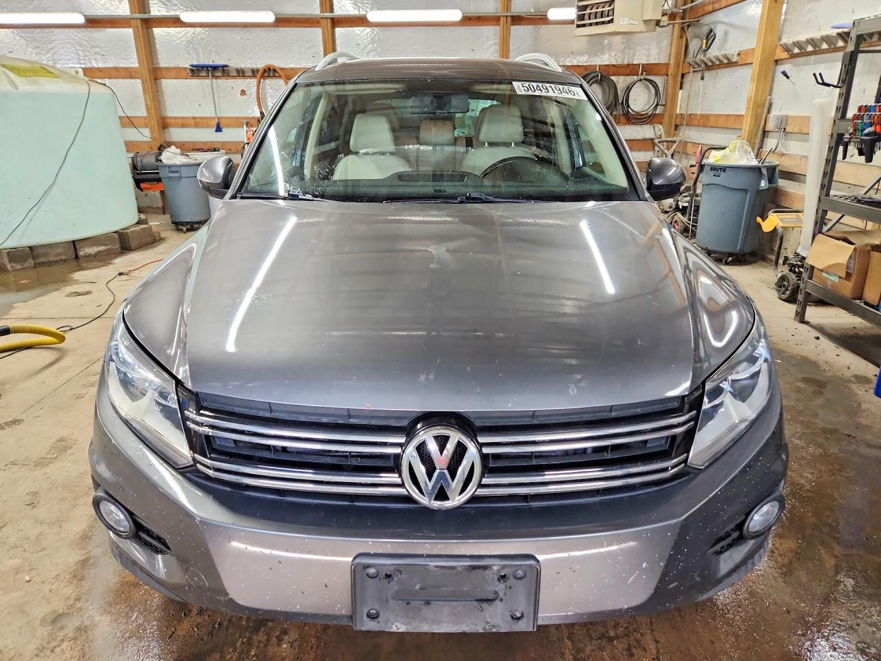 2012 VOLKSWAGEN TIGUAN S photo 5