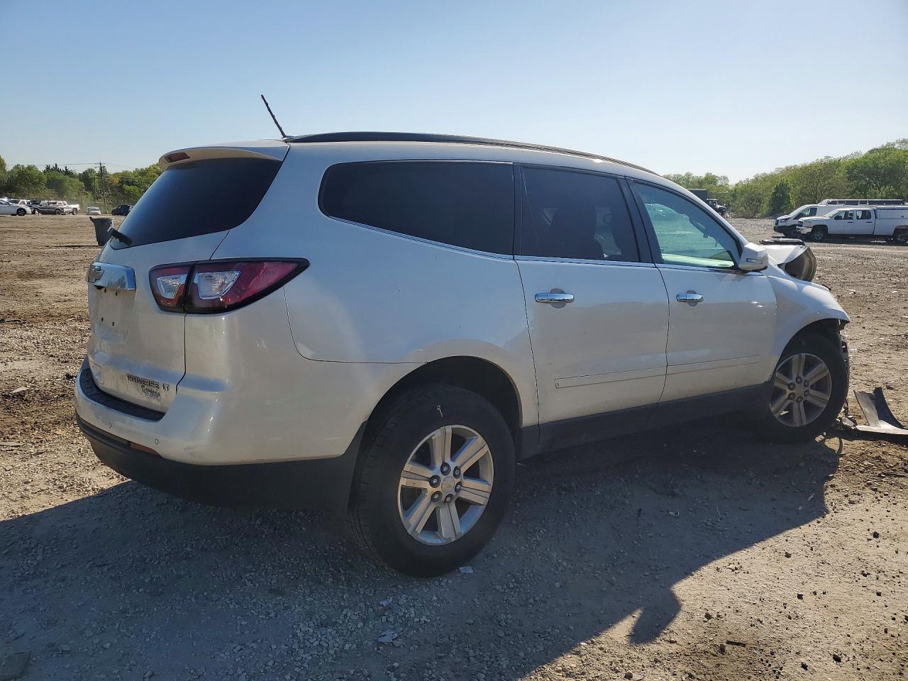 2014 CHEVROLET TRAVERSE LT photo 7