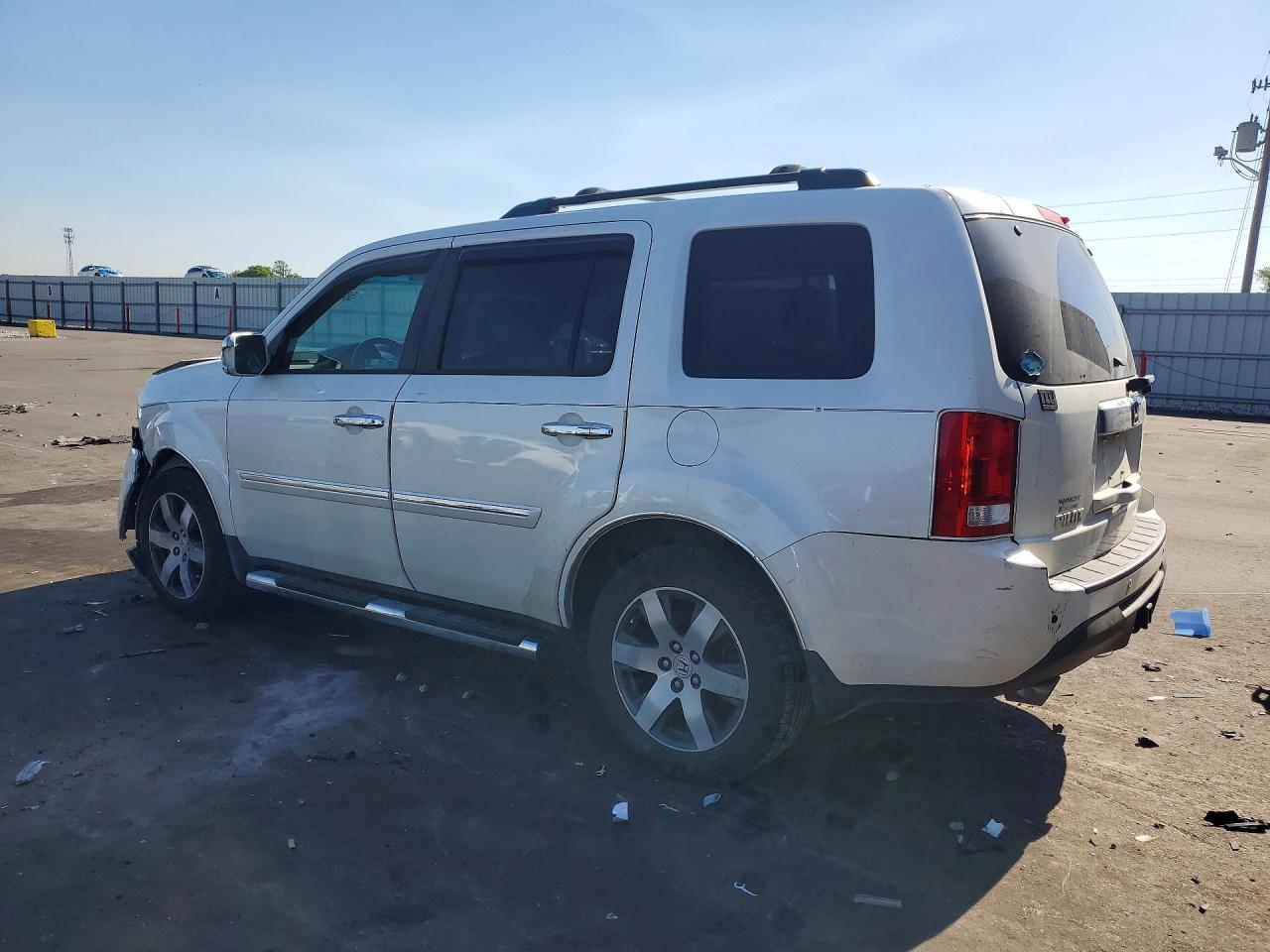 2012 HONDA PILOT TOURING photo 3