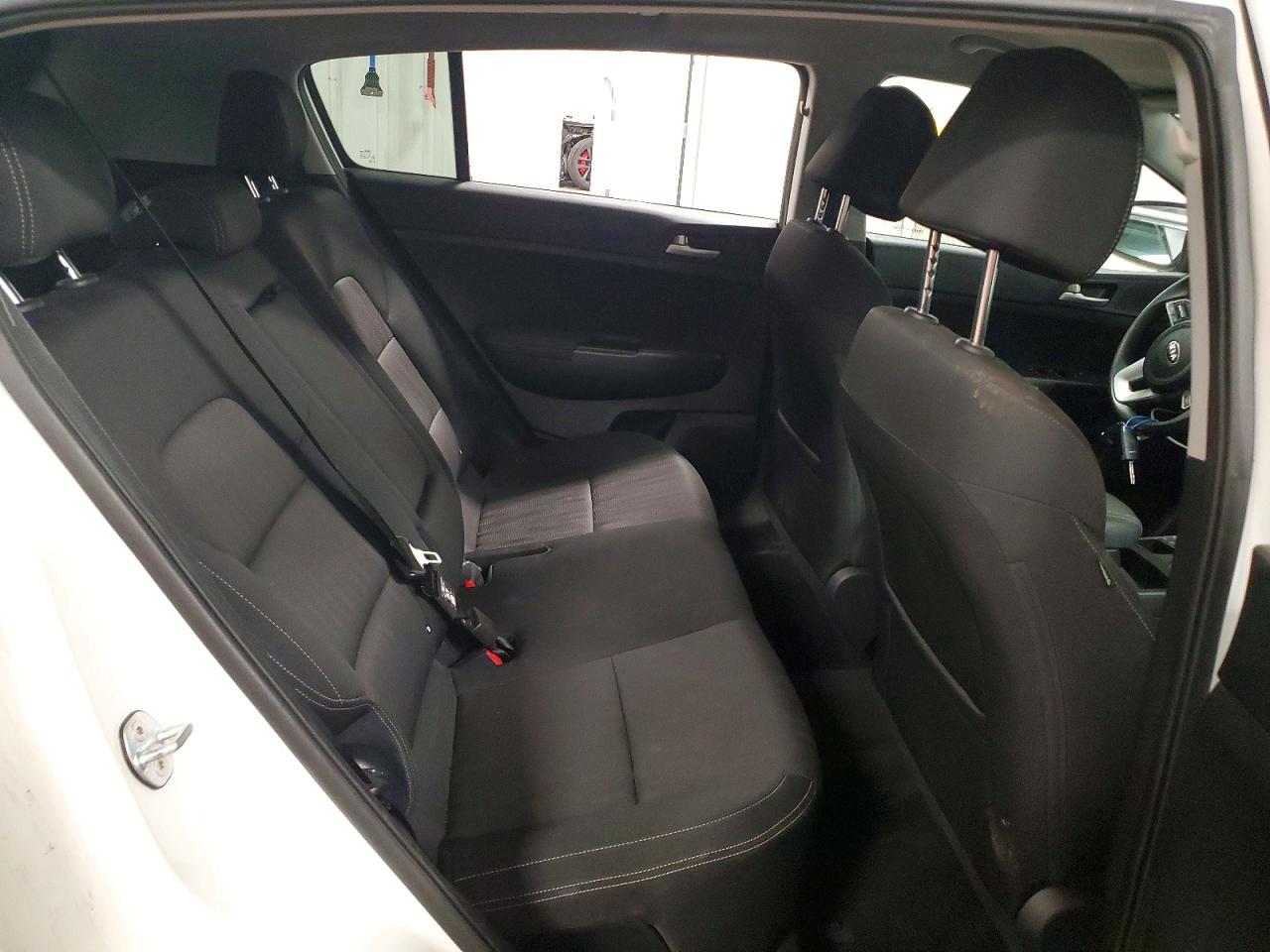 2020 KIA SPORTAGE LX photo 31