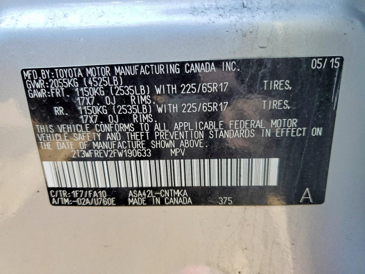 2015 TOYOTA RAV4 XLE photo 12