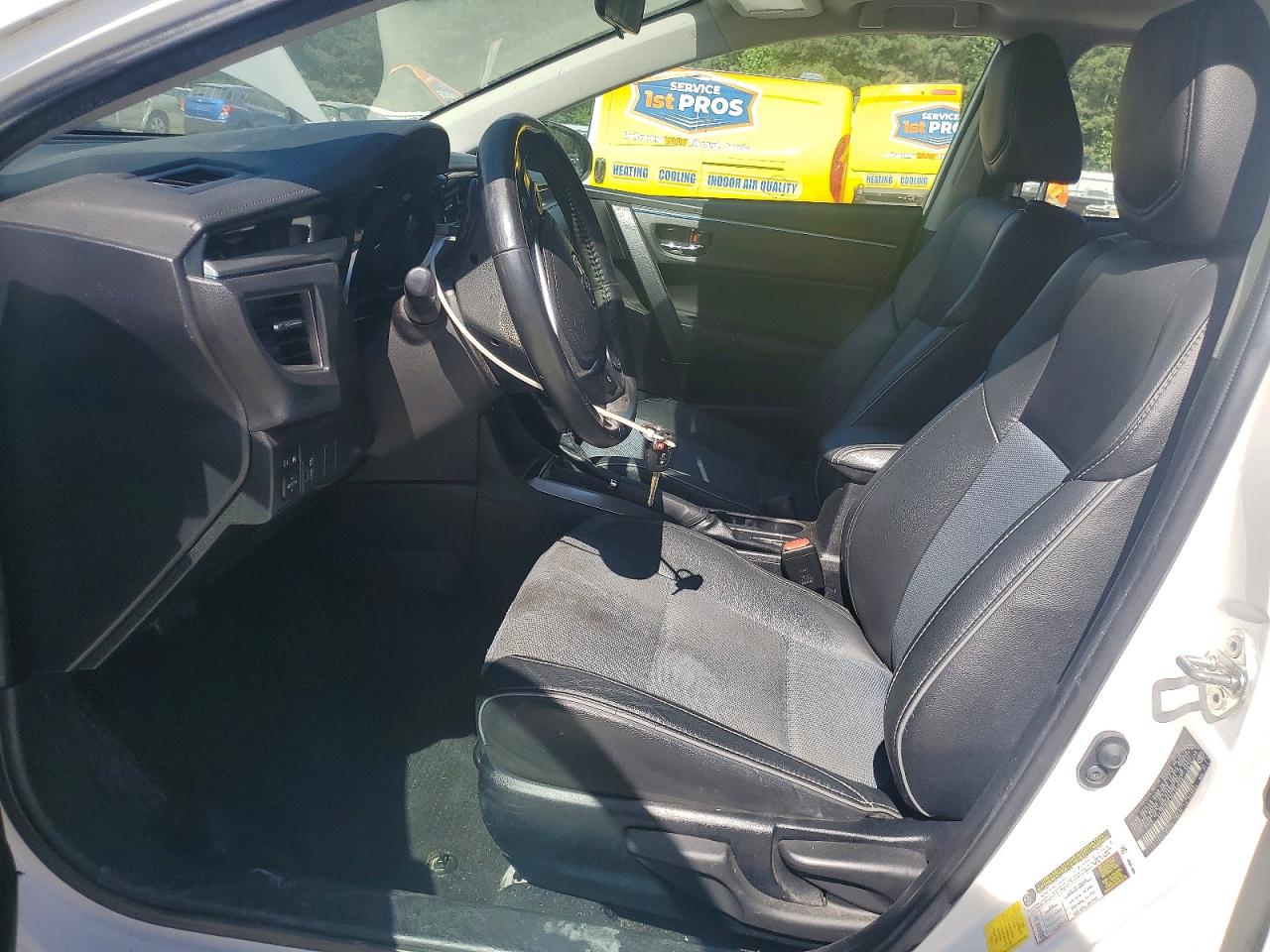 2014 TOYOTA COROLLA S PLUS photo 13