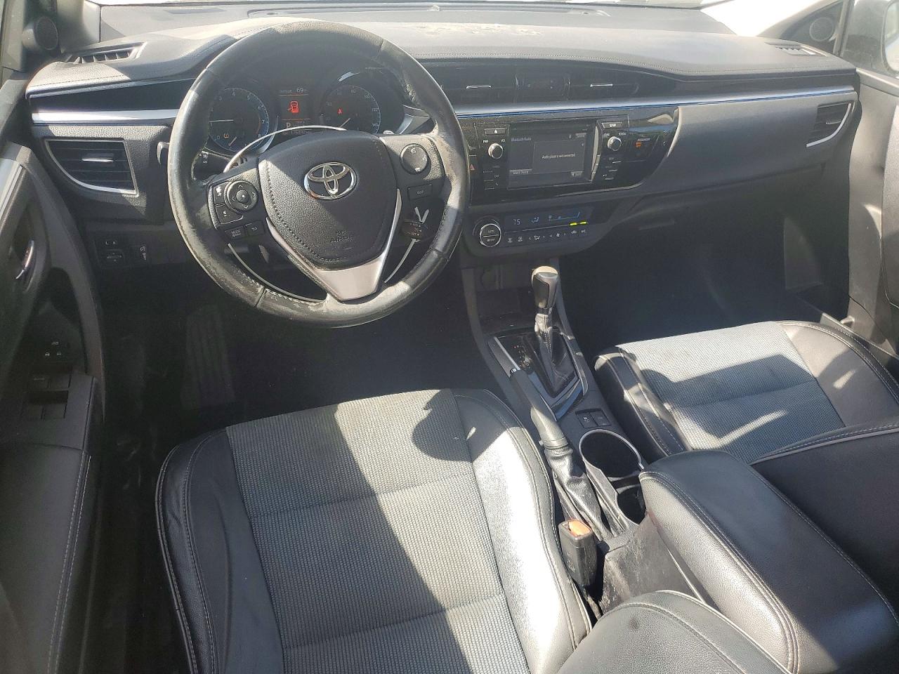 2014 TOYOTA COROLLA S PLUS photo 15
