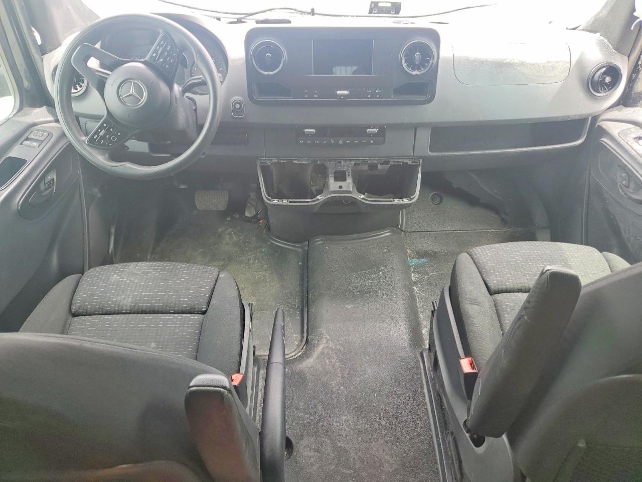 2019 MERCEDES-BENZ SPRINTER 2500 photo 15
