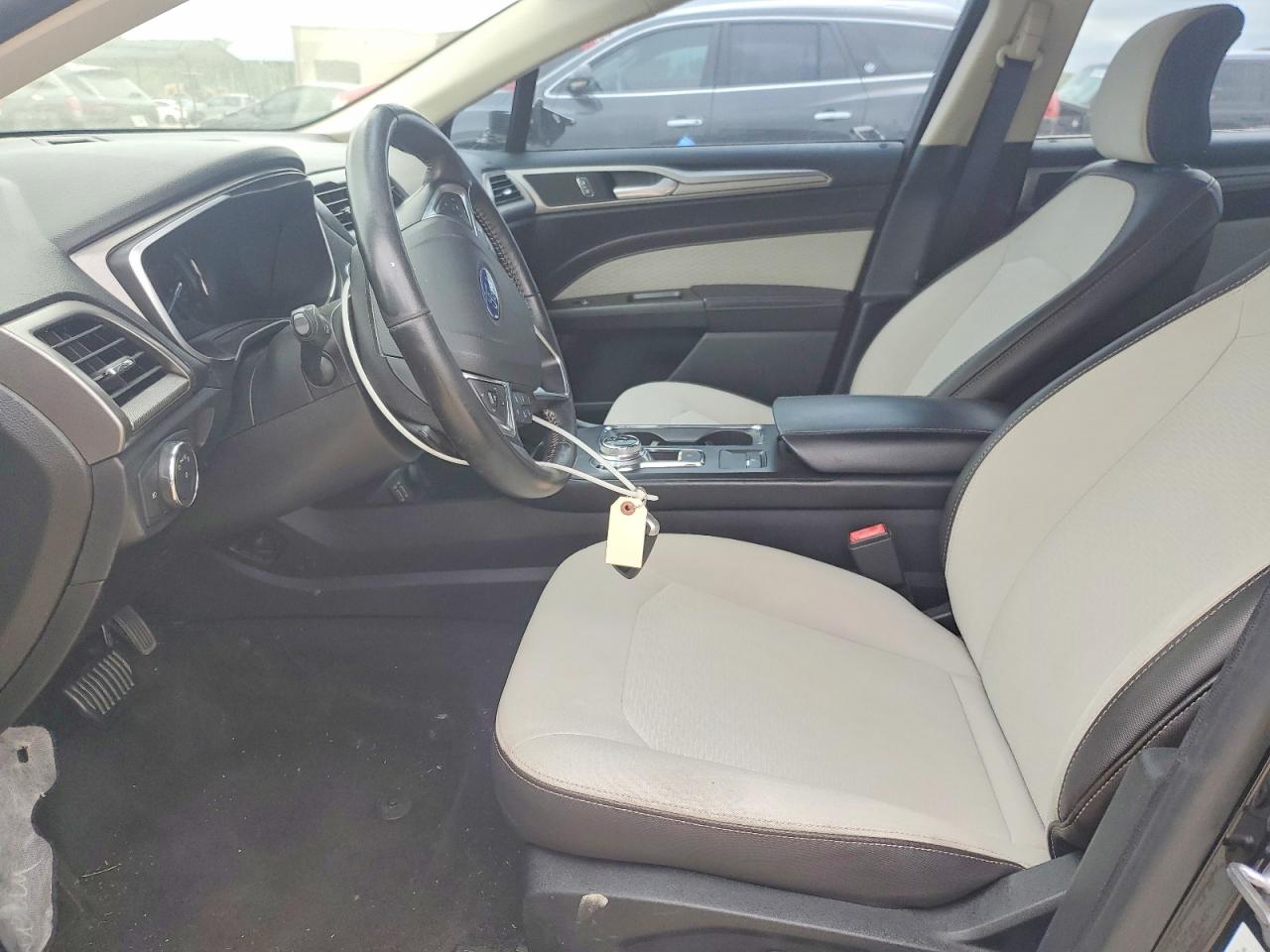 2019 FORD FUSION SE photo 7