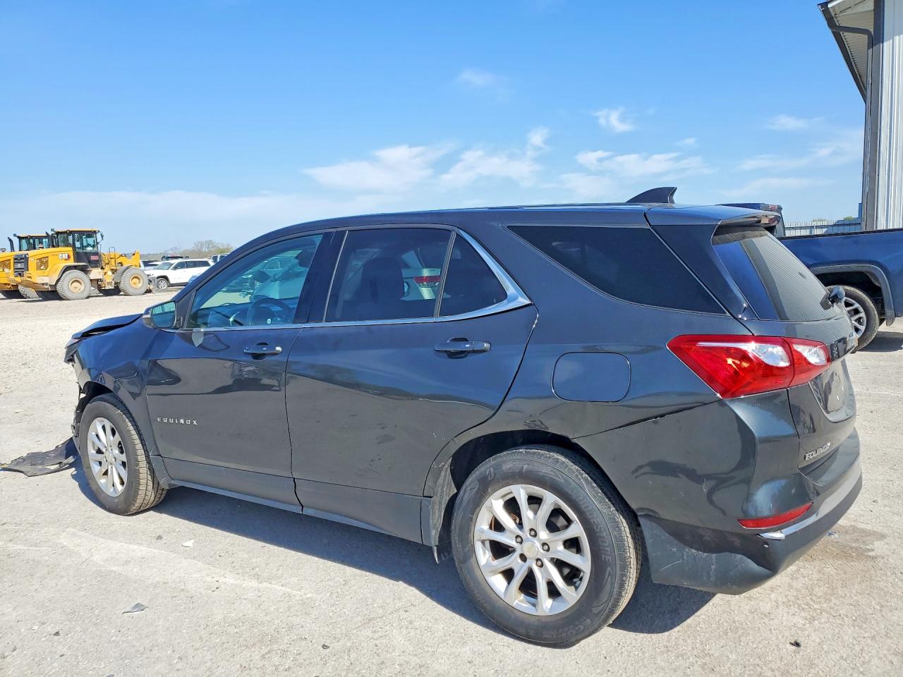 2018 CHEVROLET EQUINOX LT photo 4