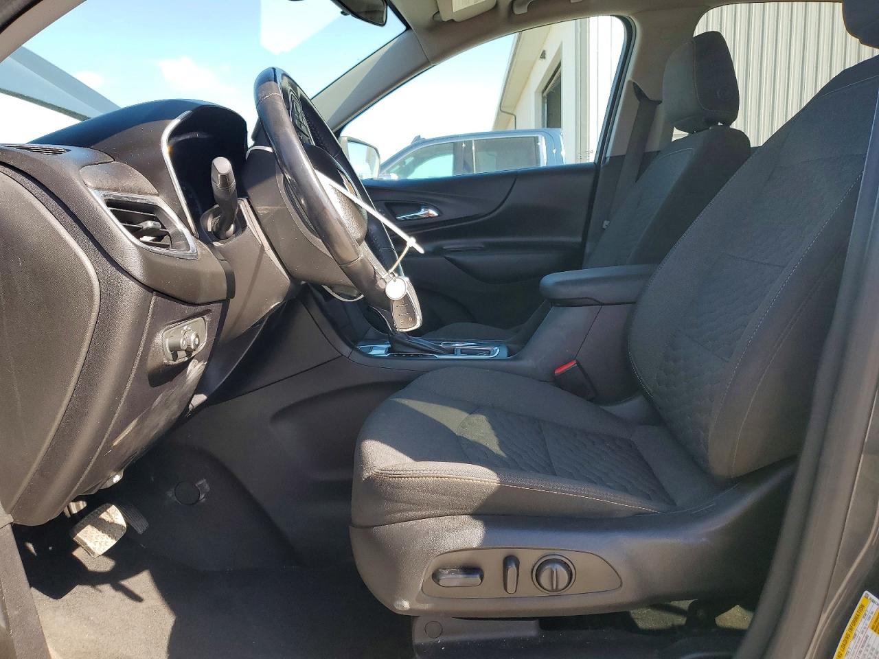 2018 CHEVROLET EQUINOX LT photo 19