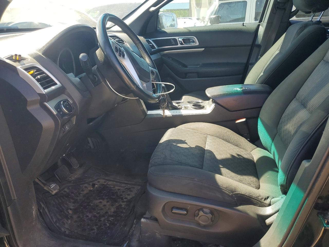 2014 FORD EXPLORER XLT photo 19