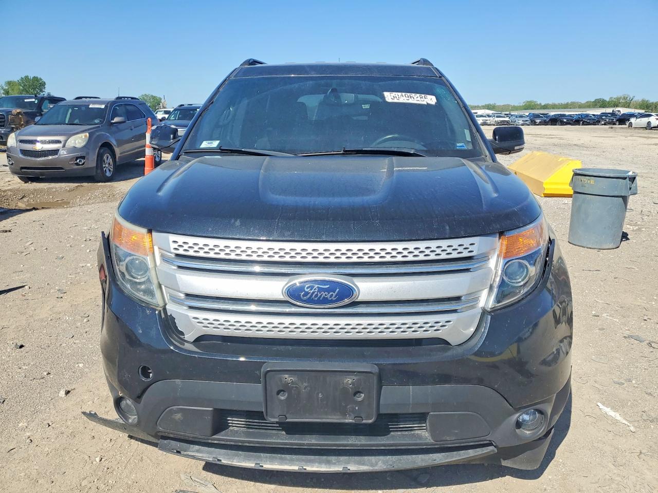 2014 FORD EXPLORER XLT photo 13