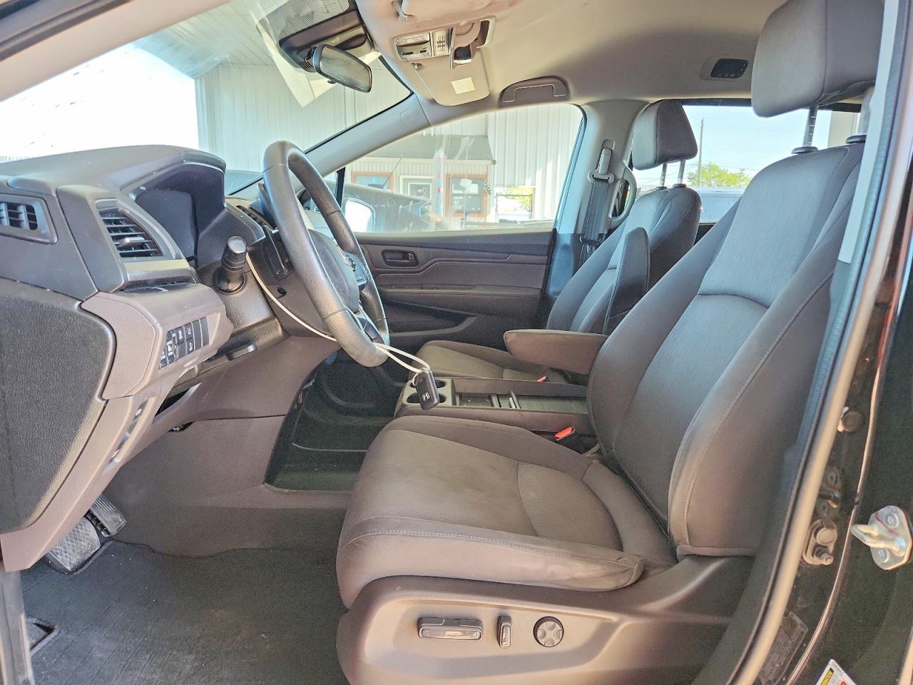 2019 HONDA ODYSSEY EX photo 19