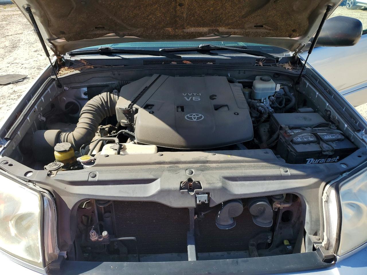2005 TOYOTA 4RUNNER SR5 photo 12