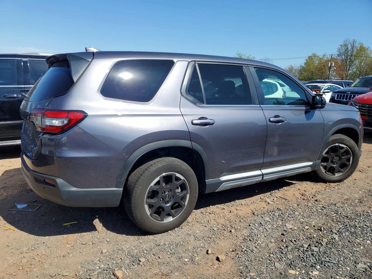 2025 HONDA PILOT EXL photo 5