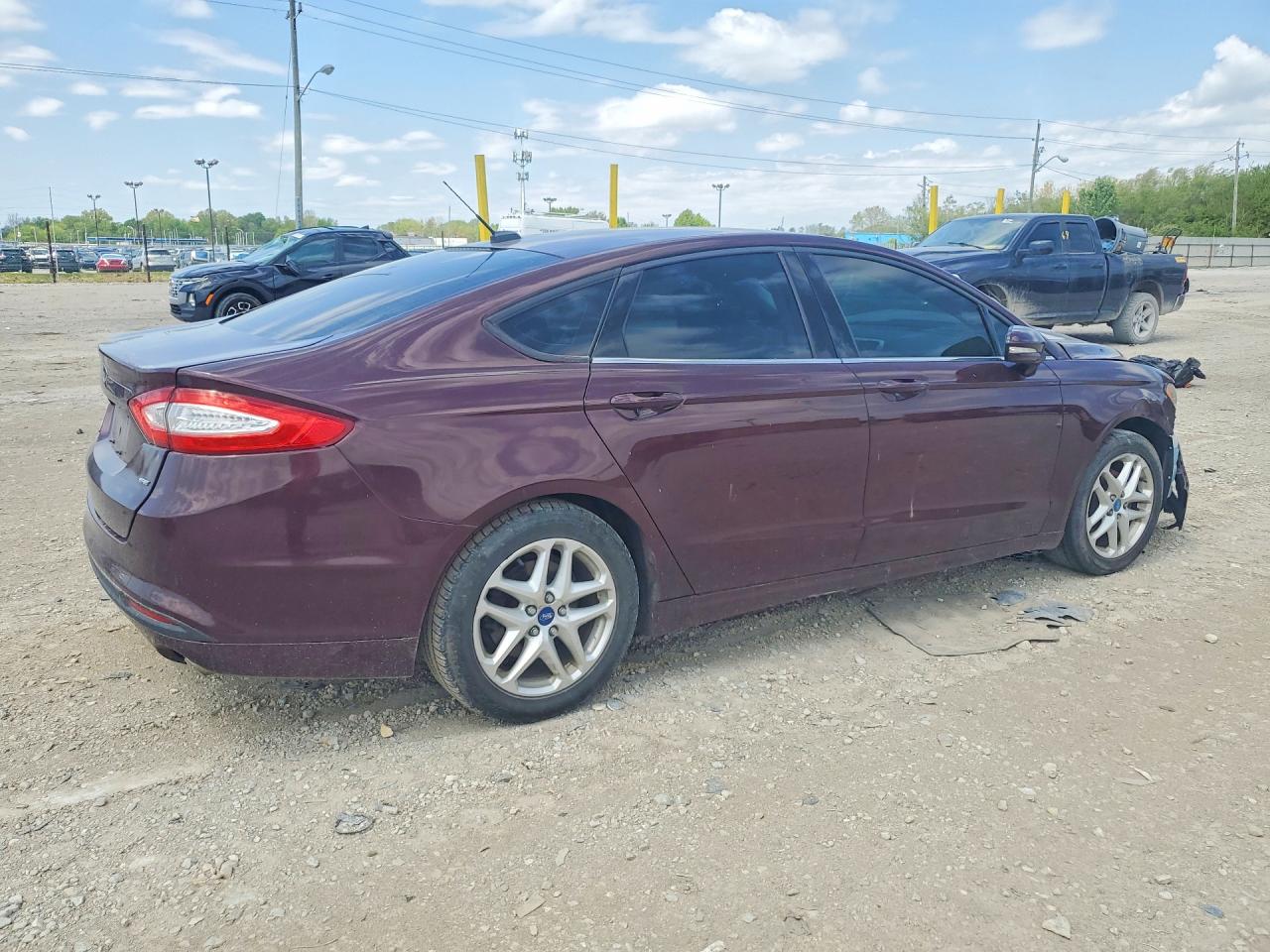 2013 FORD FUSION SE photo 7