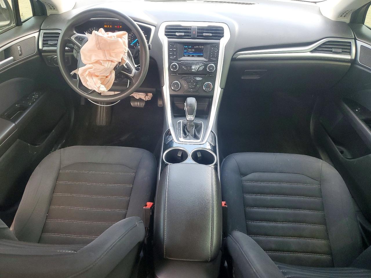 2013 FORD FUSION SE photo 22