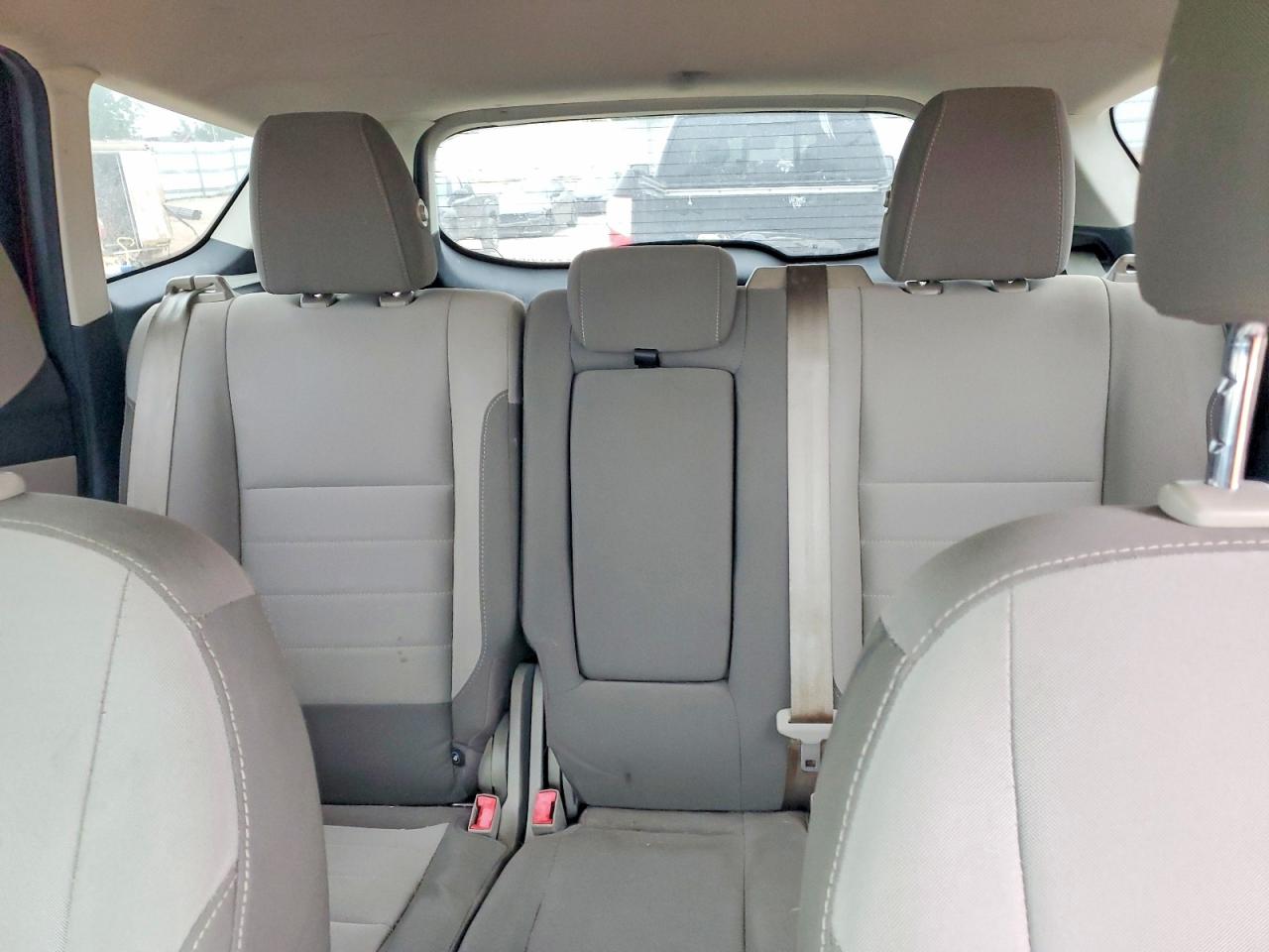 2016 FORD ESCAPE SE photo 10