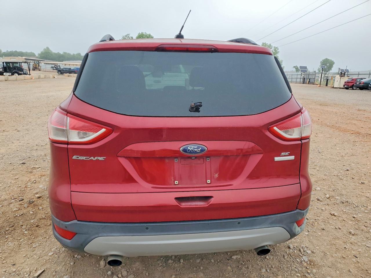 2016 FORD ESCAPE SE photo 6