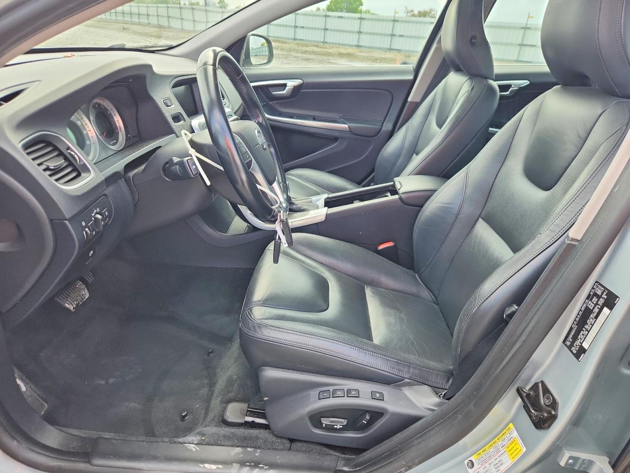2013 VOLVO S60 T5 photo 13
