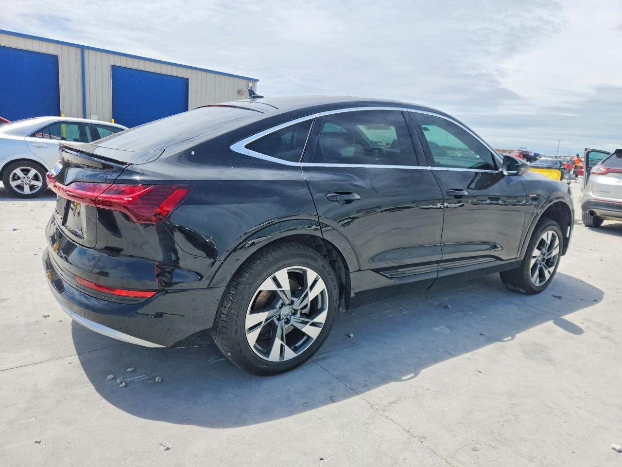 2020 AUDI E-TRON SPORTBACK PREMIUM PLUS photo 5