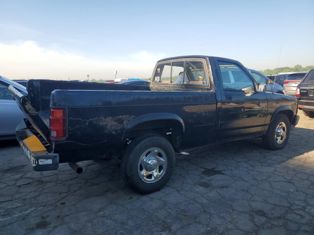 1994 DODGE DAKOTA photo 5