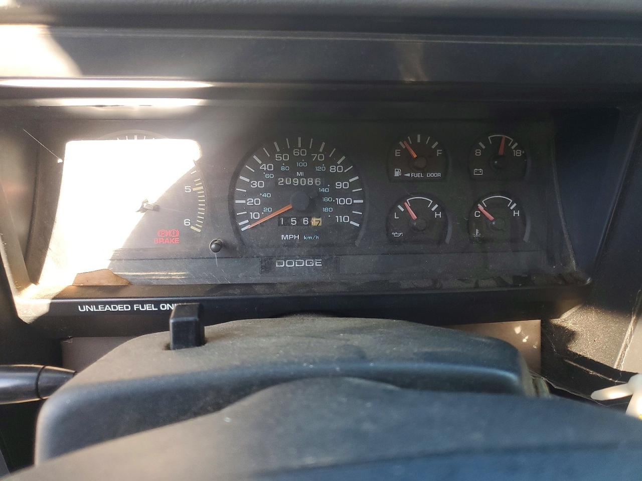 1994 DODGE DAKOTA photo 17