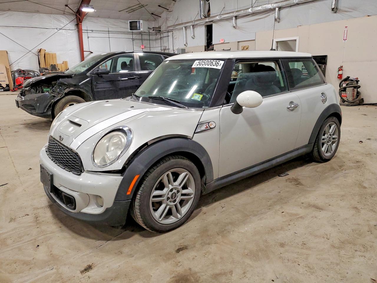 2011 MINI COOPER