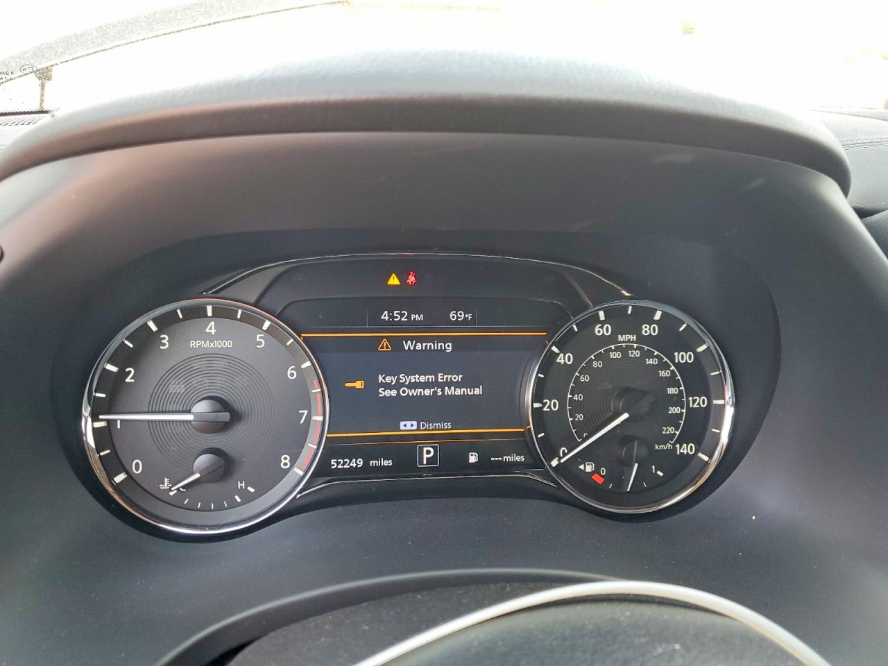 2022 INFINITI QX80 LUXE photo 25