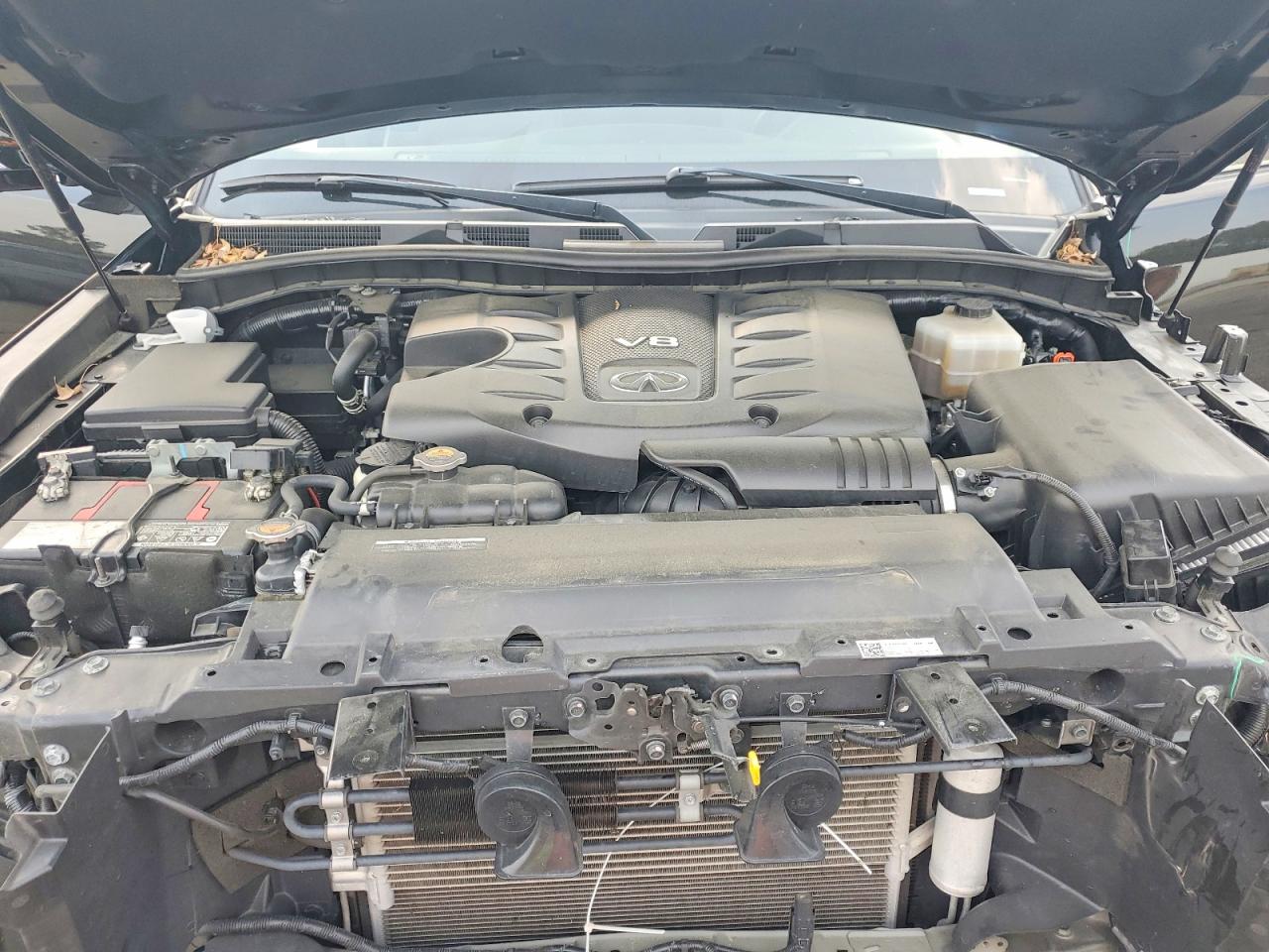 2022 INFINITI QX80 LUXE photo 34