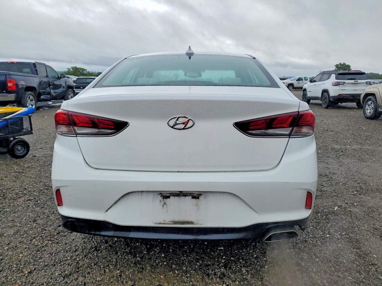 2018 HYUNDAI SONATA SEL photo 11