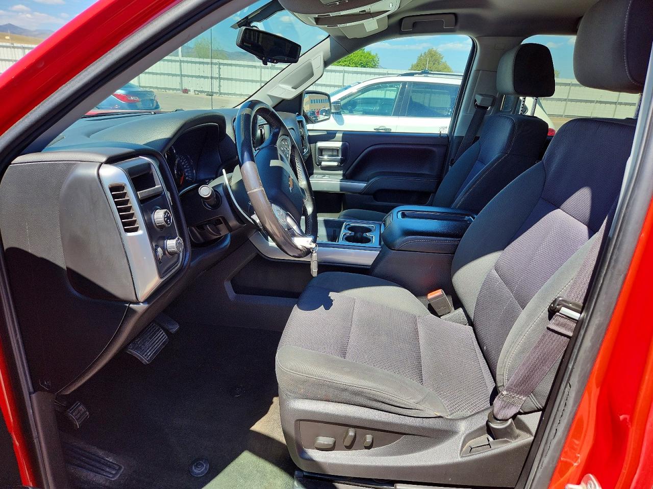 2015 CHEVROLET SILVERADO K1500 LT photo 13