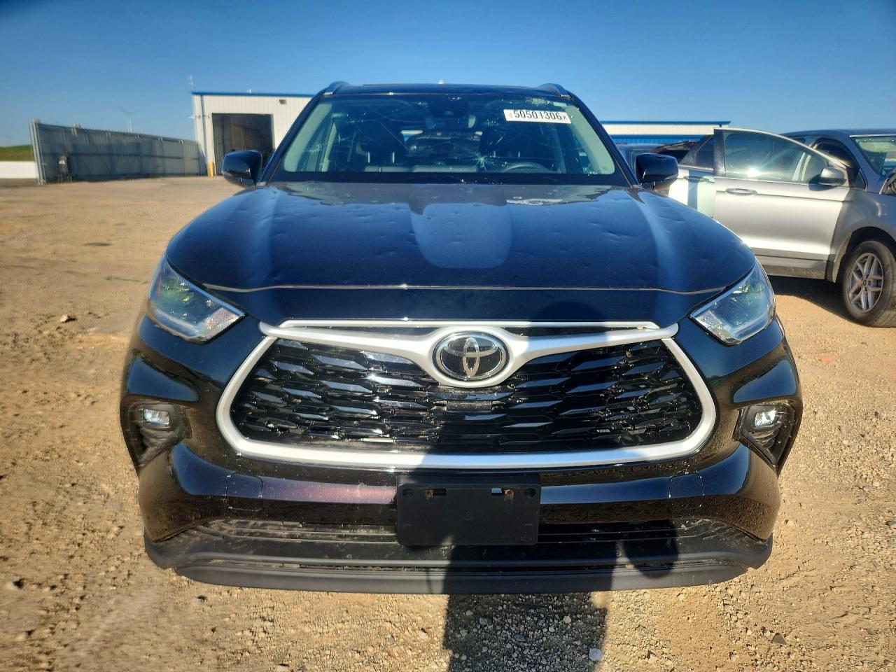 2021 TOYOTA HIGHLANDER photo 5