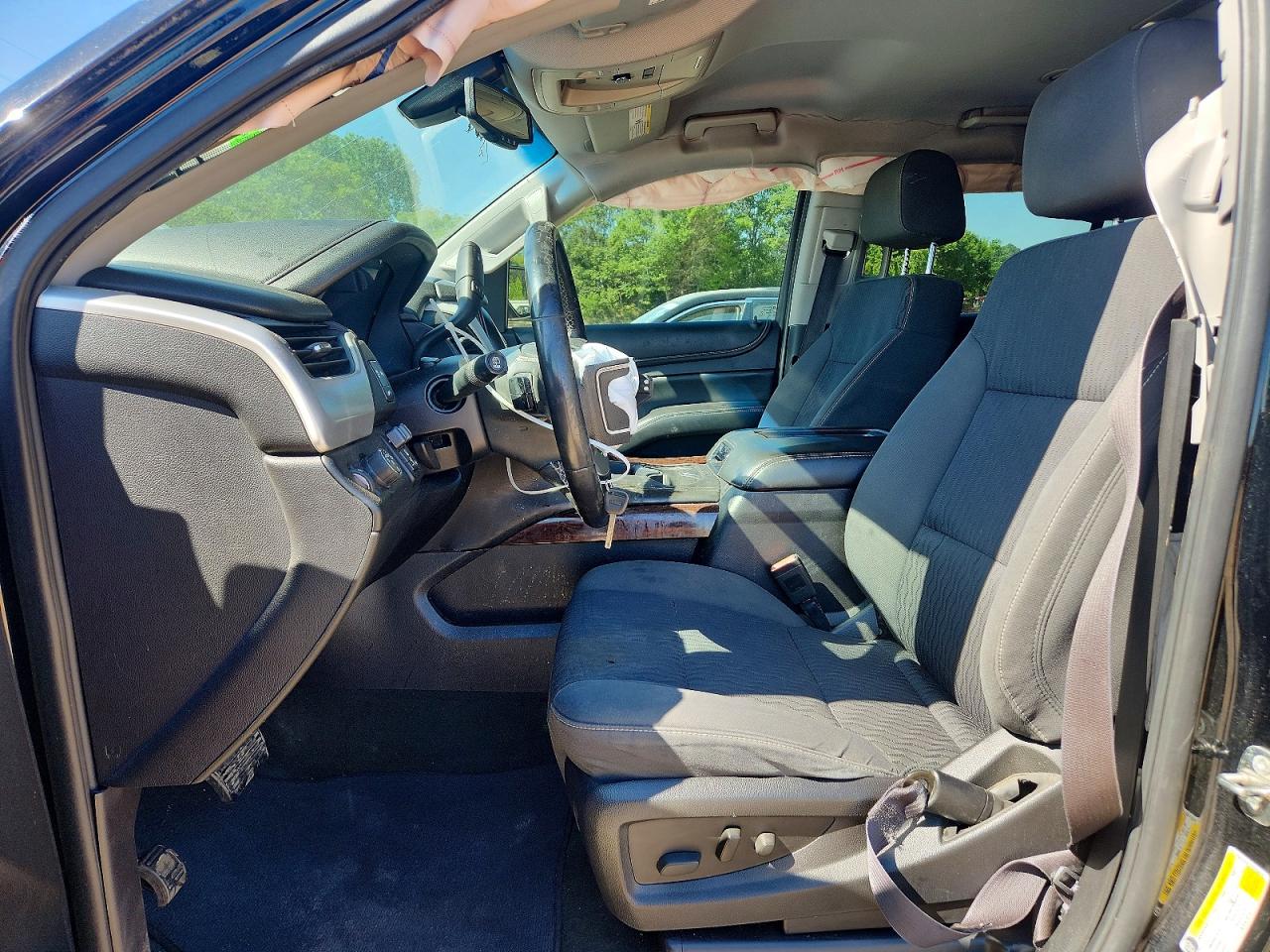 2015 GMC YUKON XL C1500 SLE photo 19