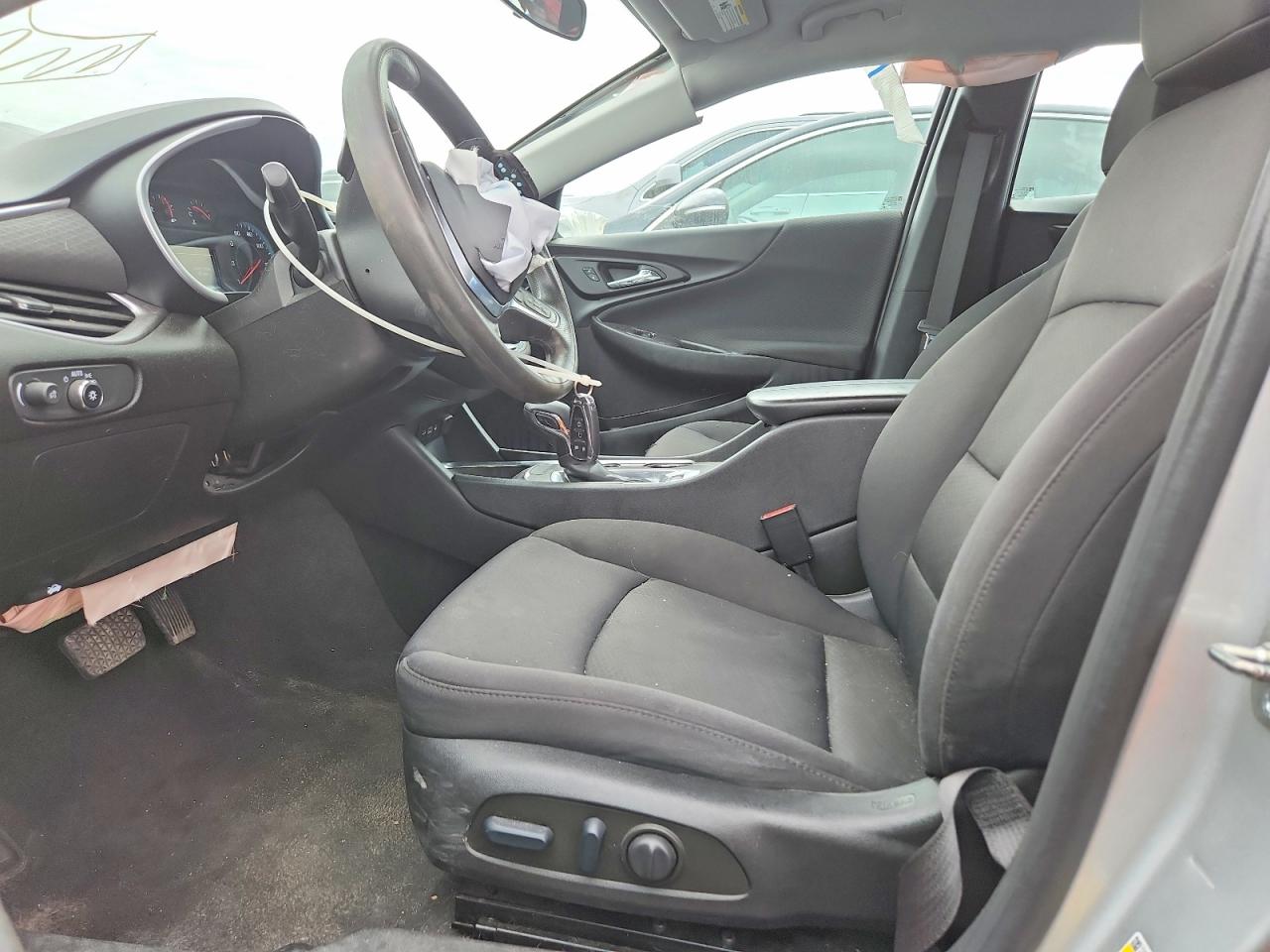 2022 CHEVROLET MALIBU LT photo 13
