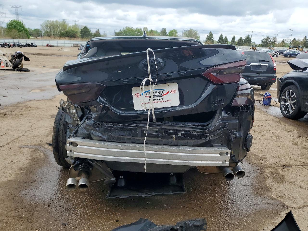 2024 TOYOTA CAMRY XSE photo 11