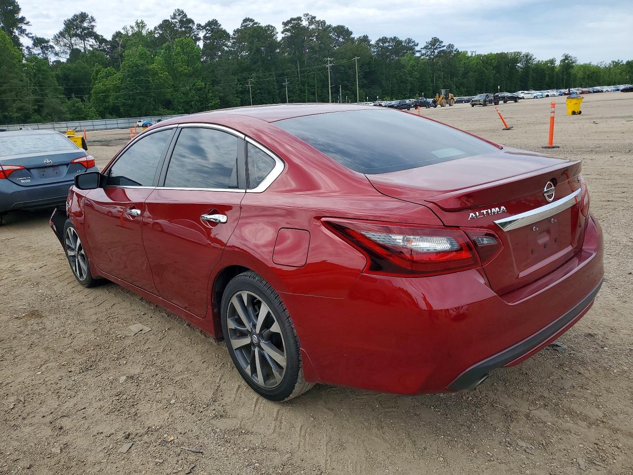 2017 NISSAN ALTIMA 2.5 SR photo 4