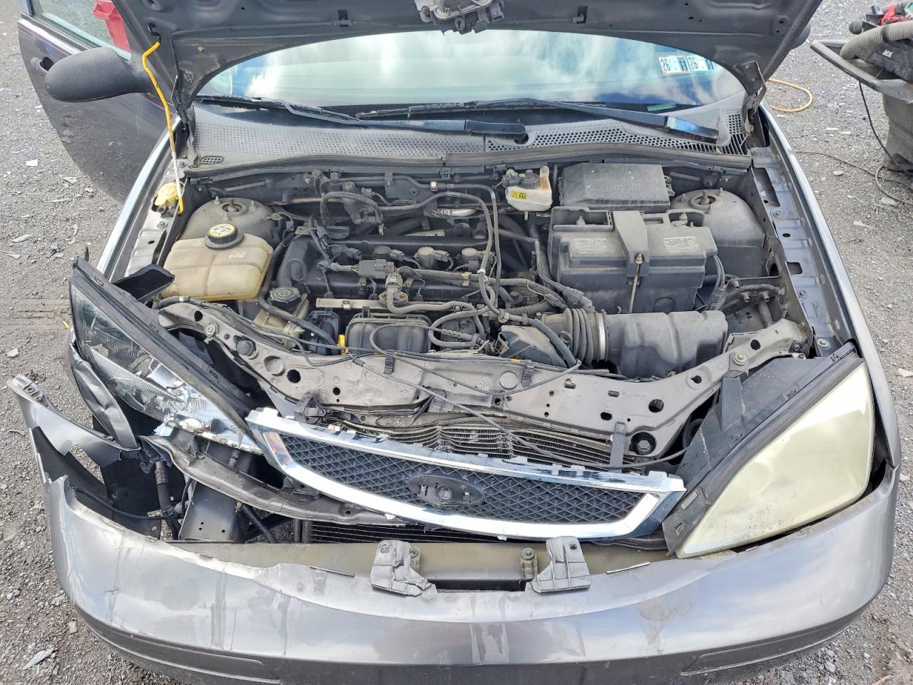 2007 FORD FOCUS ZX4 photo 21