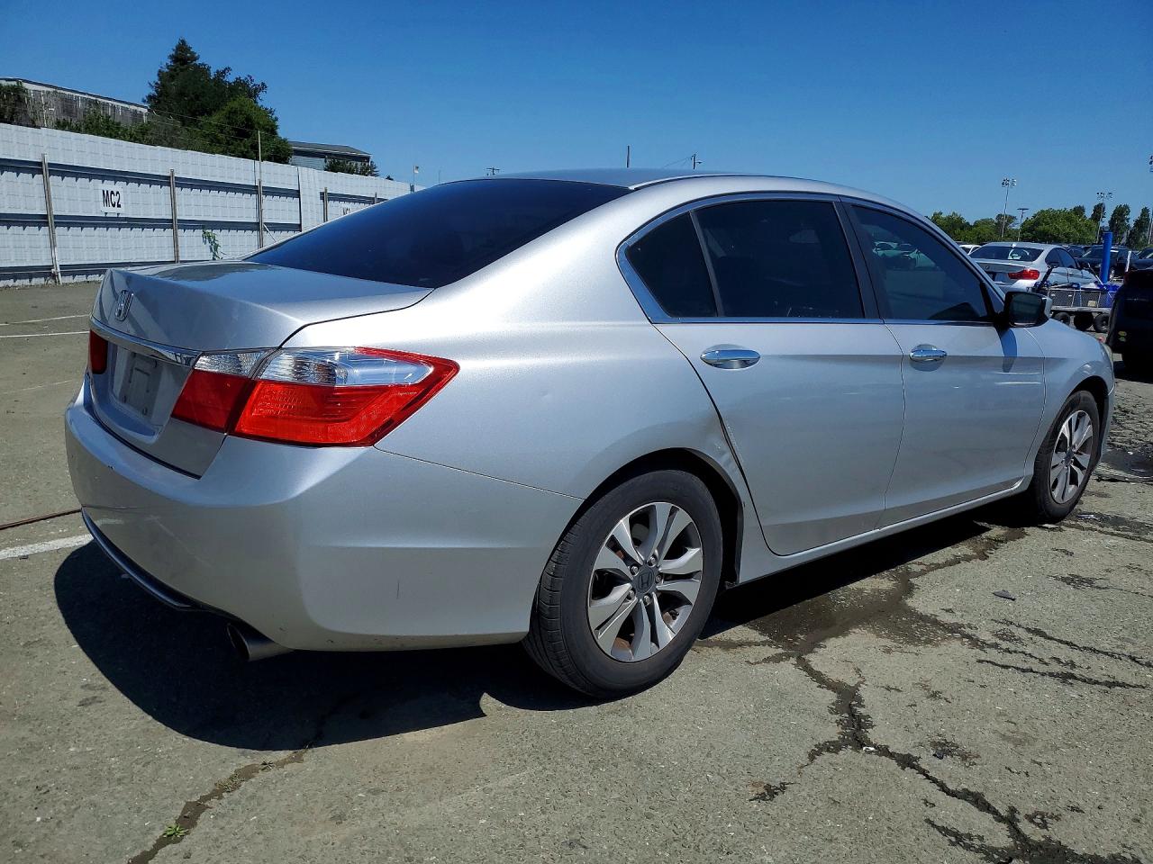 2014 HONDA ACCORD LX photo 3