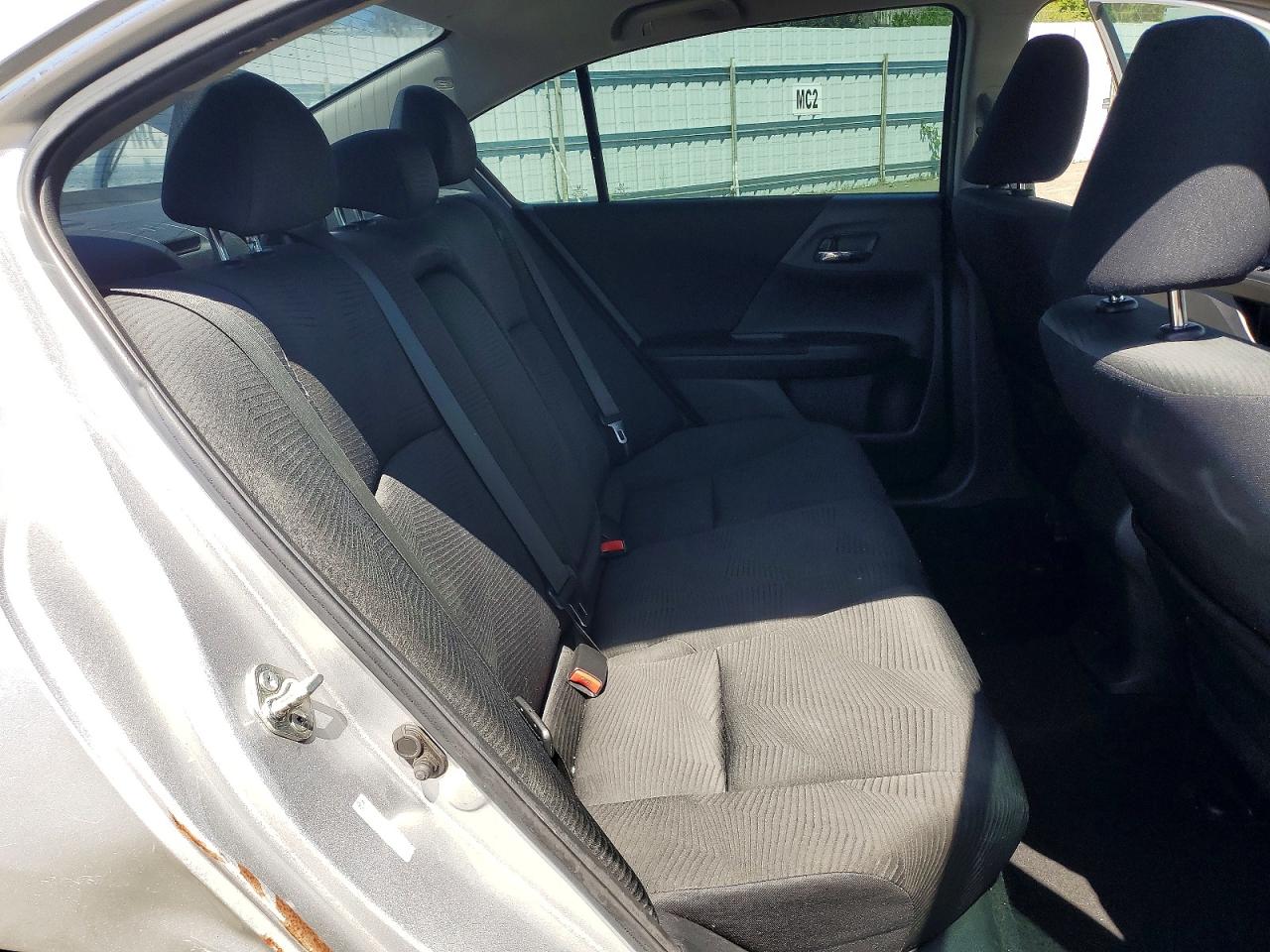 2014 HONDA ACCORD LX photo 10
