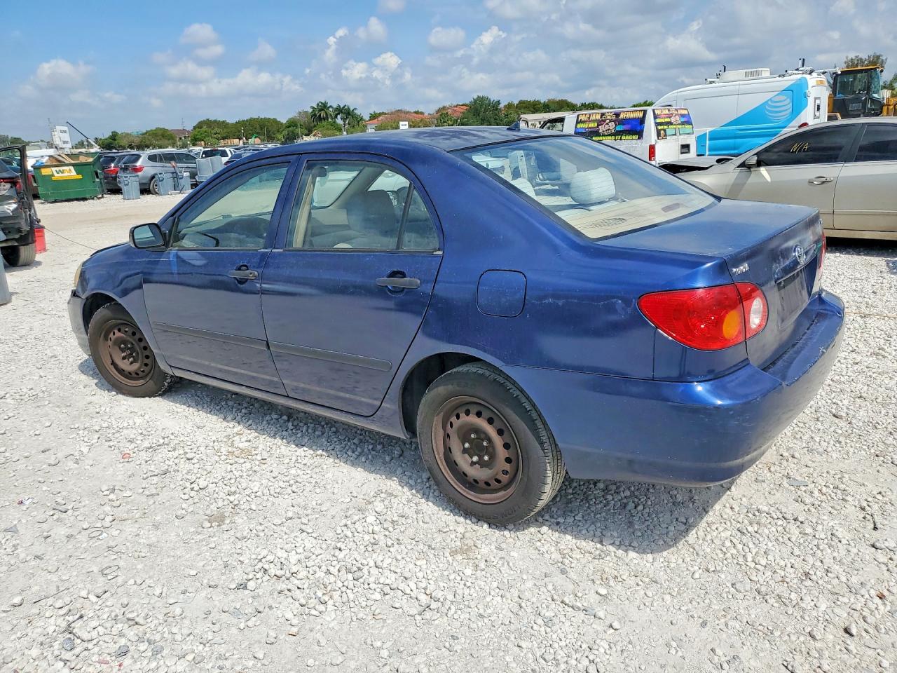 2004 TOYOTA COROLLA CE photo 2