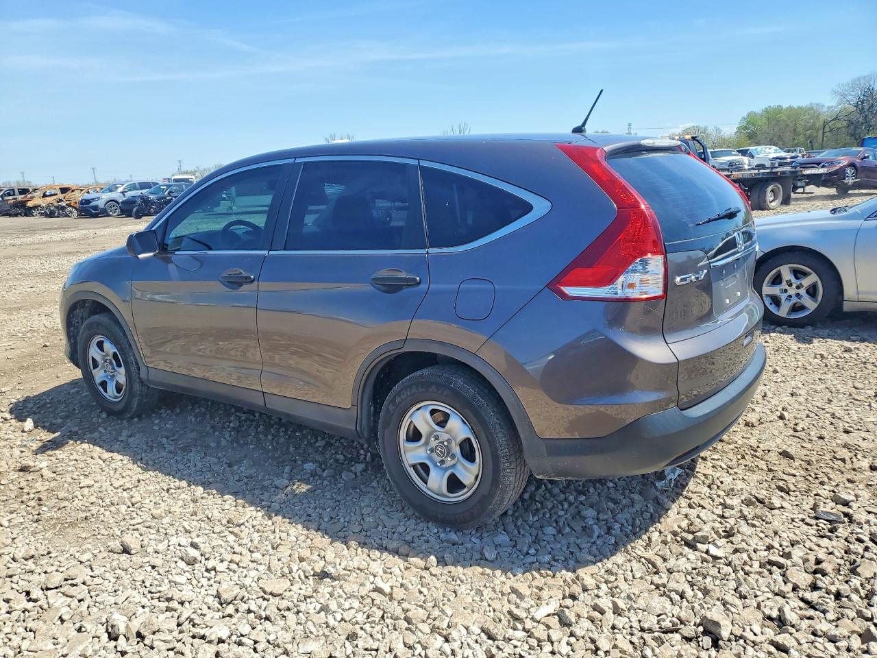 2014 HONDA CR-V LX photo 4