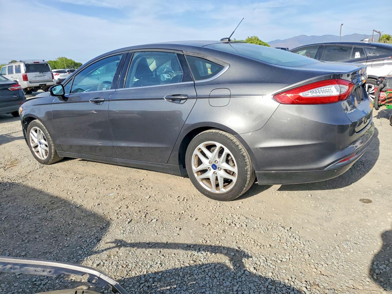 2016 FORD FUSION SE photo 4